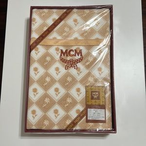 MCM blanket